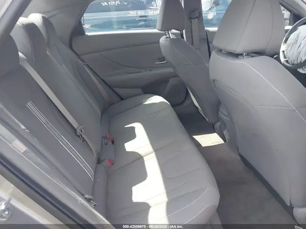 KMHLM4DG4RU661502 2024 HYUNDAI ELANTRA - Image 8