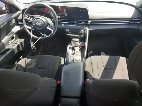 KMHLM4DG4RU662987 2024 HYUNDAI ELANTRA - Image 8