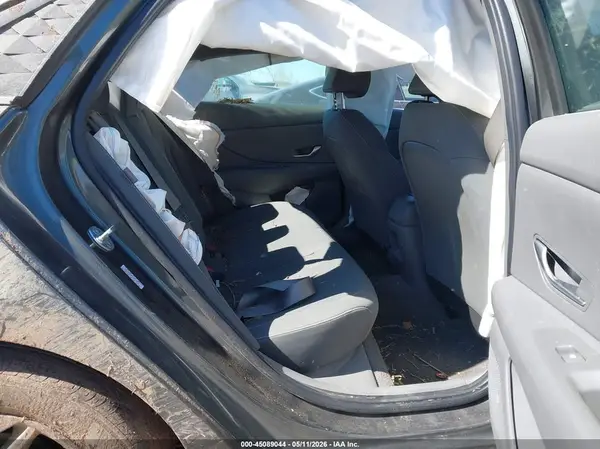 KMHLM4DG4RU663783 2024 HYUNDAI ELANTRA - Image 8