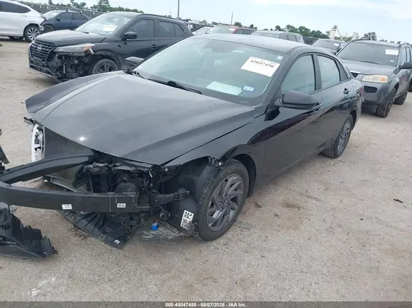 KMHLM4DG4RU669633 2024 HYUNDAI ELANTRA - Image 2