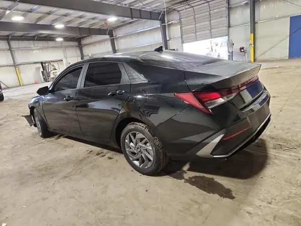 KMHLM4DG4RU676954 2024 HYUNDAI ELANTRA - Image 2
