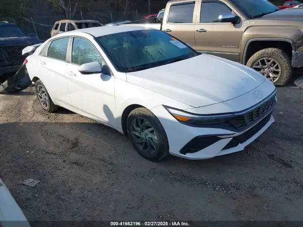 KMHLM4DG4RU681037 2024 HYUNDAI ELANTRA - Image 1