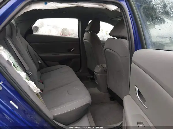 KMHLM4DG4RU686691 2024 HYUNDAI ELANTRA - Image 8