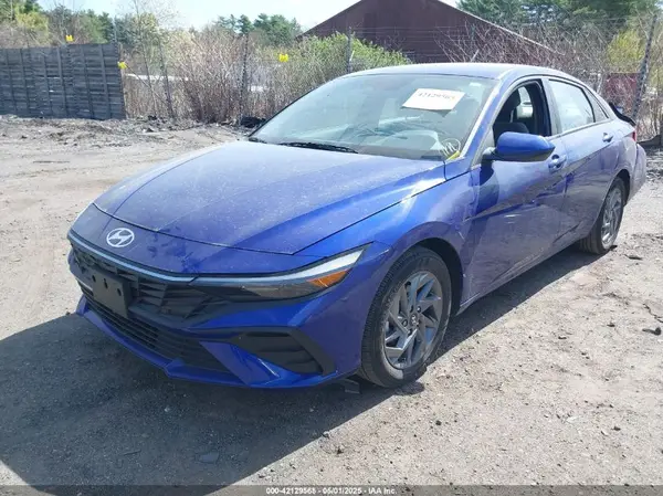 KMHLM4DG4RU686738 2024 HYUNDAI ELANTRA - Image 2