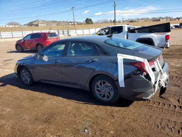 KMHLM4DG4RU687744 2024 HYUNDAI ELANTRA - Image 2