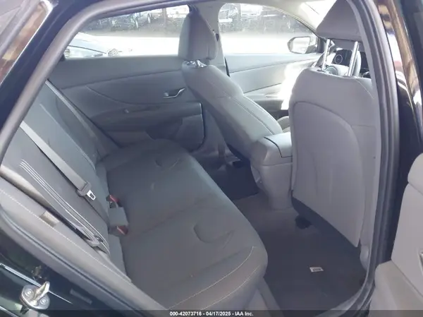 KMHLM4DG4RU696198 2024 HYUNDAI ELANTRA - Image 8