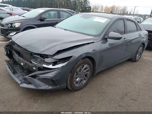 KMHLM4DG4RU703554 2024 HYUNDAI ELANTRA - Image 2