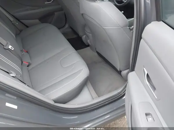 KMHLM4DG4RU703554 2024 HYUNDAI ELANTRA - Image 8