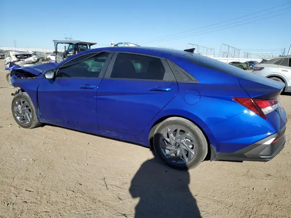 KMHLM4DG4RU703876 2024 HYUNDAI ELANTRA - Image 2