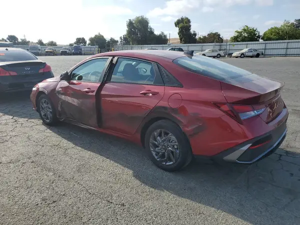 KMHLM4DG4RU704803 2024 HYUNDAI ELANTRA - Image 2