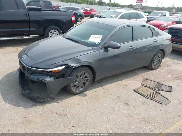KMHLM4DG4RU705580 2024 HYUNDAI ELANTRA - Image 2