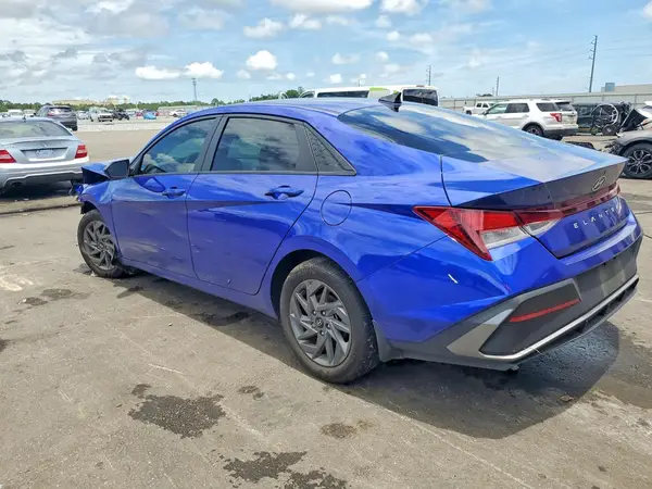 KMHLM4DG4RU706356 2024 HYUNDAI ELANTRA - Image 2