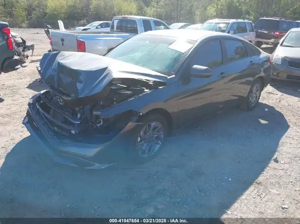 KMHLM4DG4RU707815 2024 HYUNDAI ELANTRA - Image 2