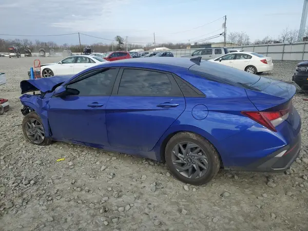 KMHLM4DG4RU710620 2024 HYUNDAI ELANTRA - Image 2