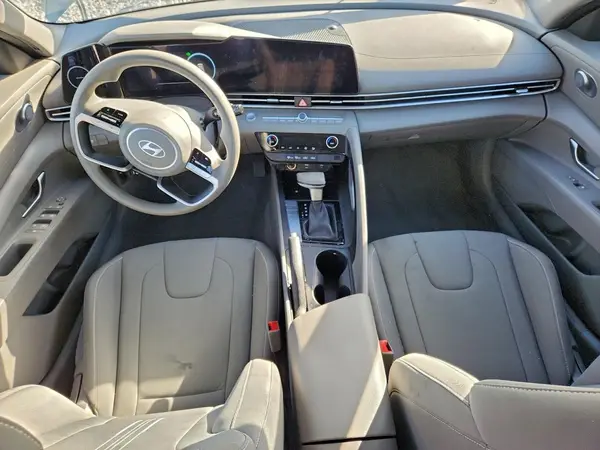 KMHLM4DG4RU712948 2024 HYUNDAI ELANTRA - Image 8