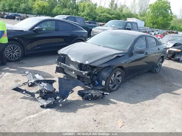 KMHLM4DG4RU718894 2024 HYUNDAI ELANTRA - Image 2
