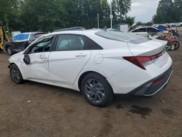 KMHLM4DG4RU719155 2024 HYUNDAI ELANTRA - Image 2