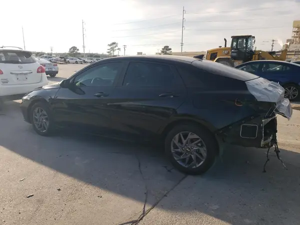 KMHLM4DG4RU723738 2024 HYUNDAI ELANTRA - Image 2