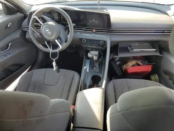 KMHLM4DG4RU733265 2024 HYUNDAI ELANTRA - Image 8
