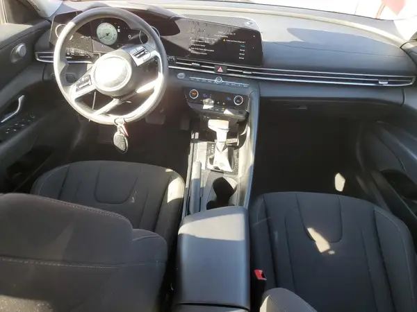 KMHLM4DG4RU740376 2024 HYUNDAI ELANTRA - Image 8