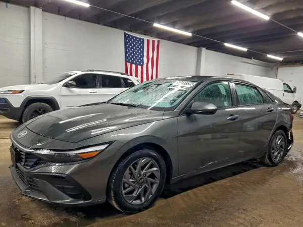 KMHLM4DG4RU743682 2024 HYUNDAI ELANTRA - Image 1