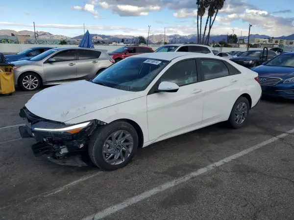 KMHLM4DG4RU750924 2024 HYUNDAI ELANTRA - Image 1