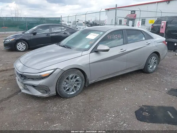 KMHLM4DG4RU755251 2024 HYUNDAI ELANTRA - Image 2