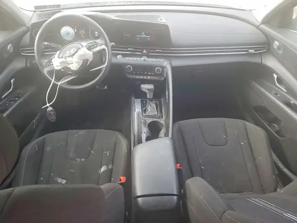 KMHLM4DG4RU756545 2024 HYUNDAI ELANTRA - Image 8