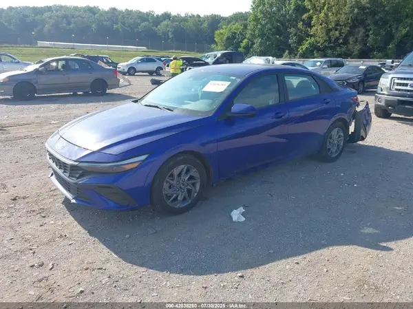 KMHLM4DG4RU756898 2024 HYUNDAI ELANTRA - Image 2