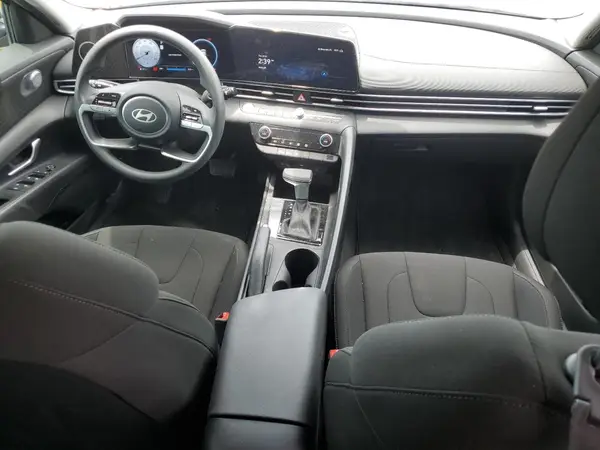 KMHLM4DG4RU757629 2024 HYUNDAI ELANTRA - Image 8