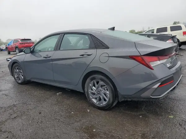 KMHLM4DG4RU759512 2024 HYUNDAI ELANTRA - Image 2