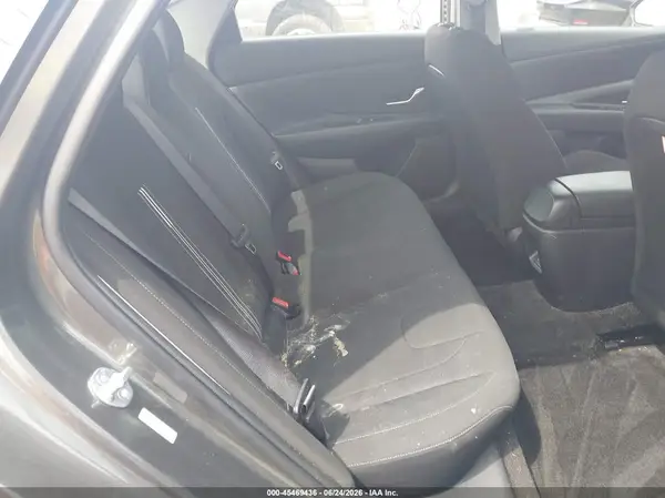 KMHLM4DG4RU762720 2024 HYUNDAI ELANTRA - Image 8