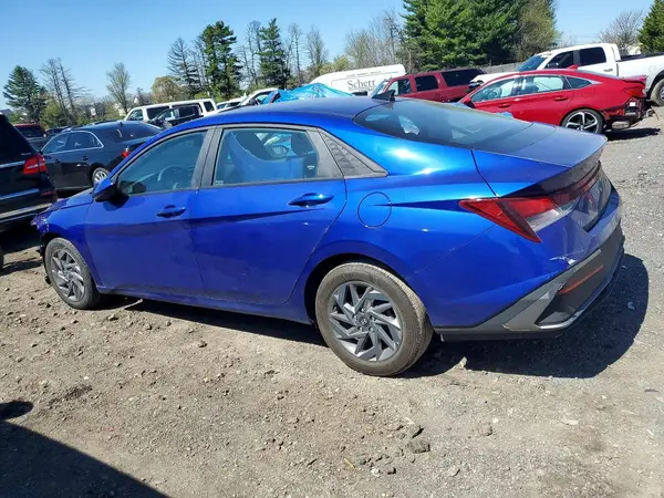 KMHLM4DG4RU765732 2024 HYUNDAI ELANTRA - Image 2