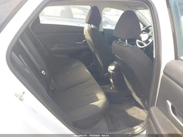 KMHLM4DG4RU766797 2024 HYUNDAI ELANTRA - Image 8