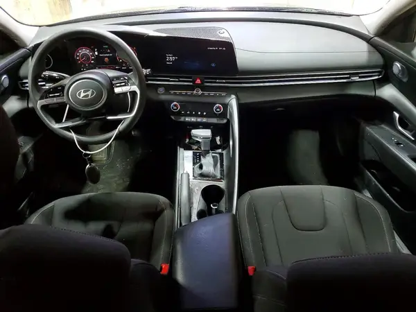 KMHLM4DG4RU768064 2024 HYUNDAI ELANTRA - Image 8