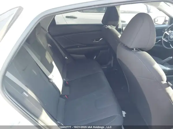 KMHLM4DG4RU768131 2024 HYUNDAI ELANTRA - Image 8