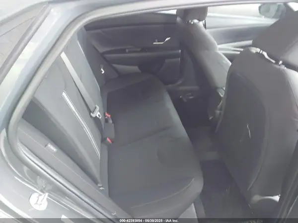 KMHLM4DG4RU772986 2024 HYUNDAI ELANTRA - Image 8