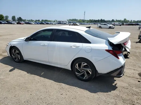 KMHLM4DG4RU774480 2024 HYUNDAI ELANTRA - Image 2