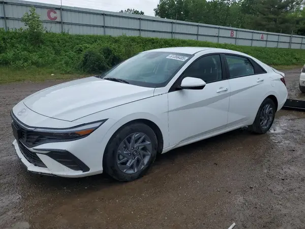 KMHLM4DG4RU781039 2024 HYUNDAI ELANTRA - Image 1