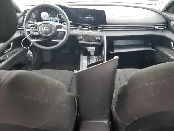 KMHLM4DG4RU781039 2024 HYUNDAI ELANTRA - Image 8