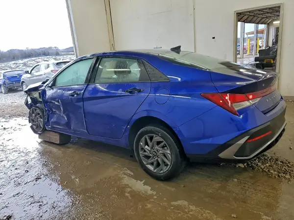 KMHLM4DG4RU782076 2024 HYUNDAI ELANTRA - Image 2
