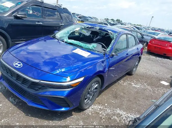 KMHLM4DG4RU782983 2024 HYUNDAI ELANTRA - Image 2