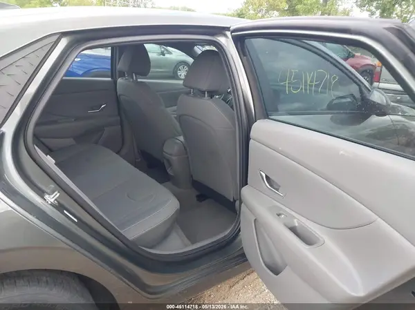 KMHLM4DG4RU785026 2024 HYUNDAI ELANTRA - Image 8