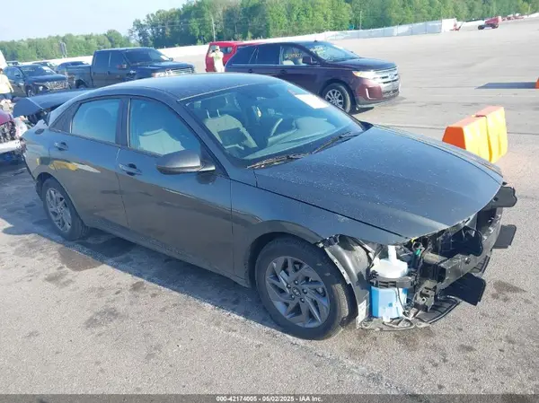 KMHLM4DG4RU785057 2024 HYUNDAI ELANTRA - Image 1
