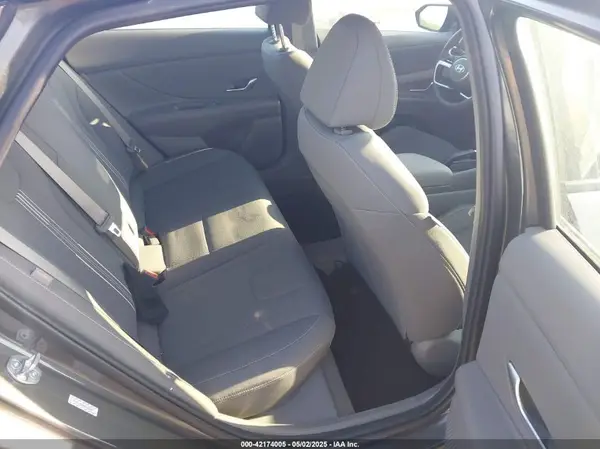 KMHLM4DG4RU785057 2024 HYUNDAI ELANTRA - Image 8