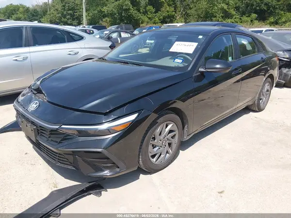 KMHLM4DG4RU786970 2024 HYUNDAI ELANTRA - Image 2