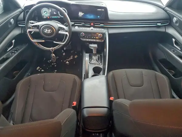 KMHLM4DG4RU787567 2024 HYUNDAI ELANTRA - Image 8