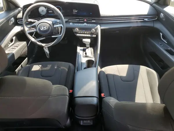 KMHLM4DG4RU790789 2024 HYUNDAI ELANTRA - Image 8