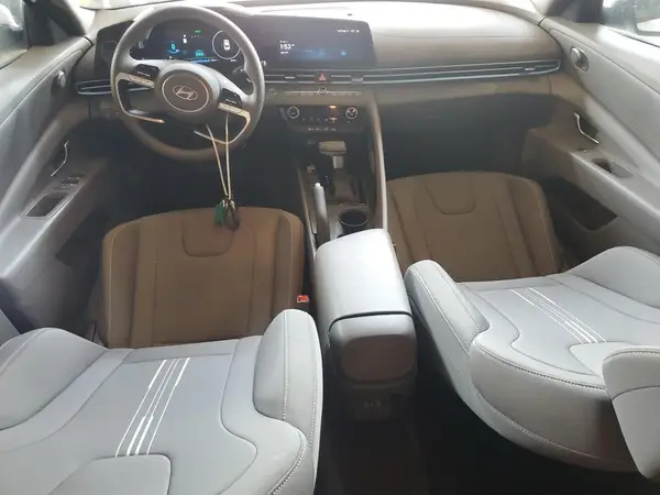KMHLM4DG4RU811155 2024 HYUNDAI ELANTRA - Image 8