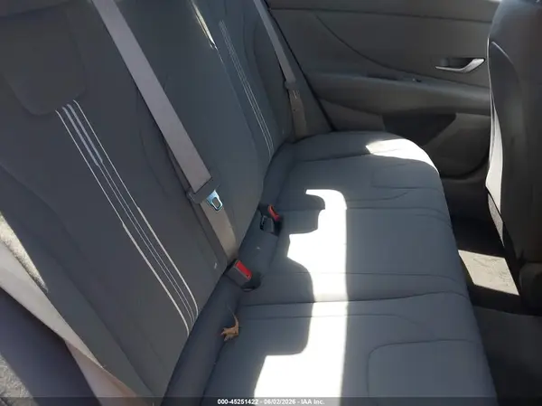 KMHLM4DG4RU812824 2024 HYUNDAI ELANTRA - Image 8
